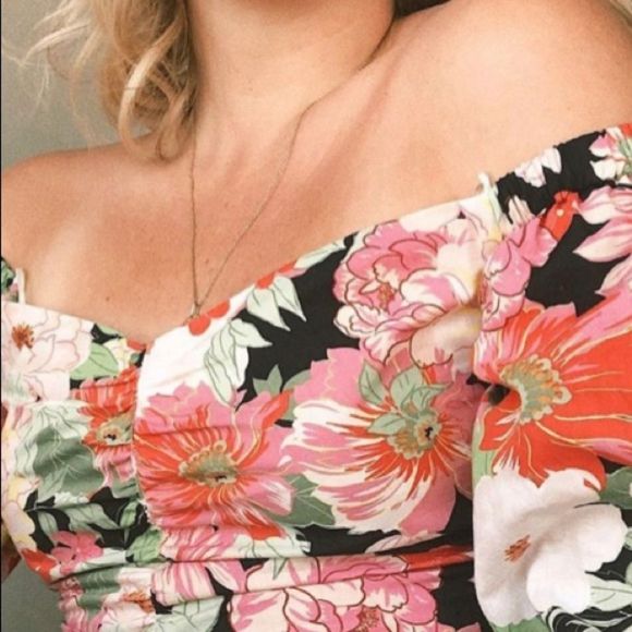 🆕NWT ✨ZARA✨ RUCHED PUFF SLLEVE MINI DRESS - Picture 8 of 9